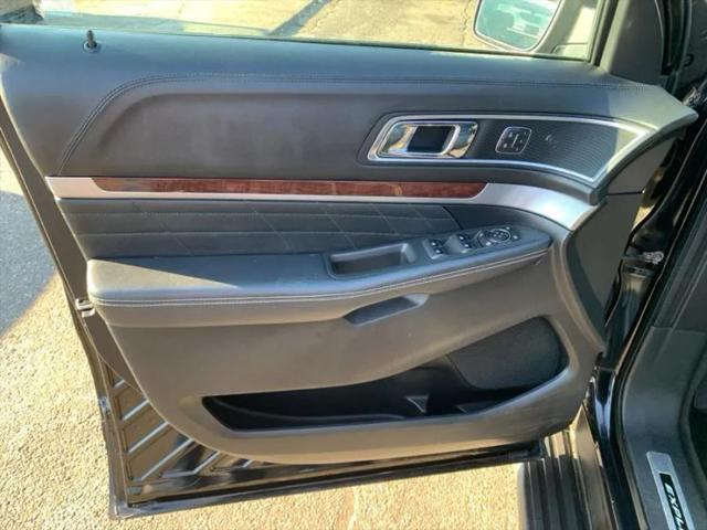 2017 Ford Explorer Platinum