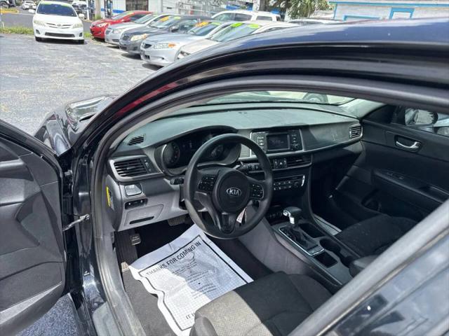 2016 Kia Optima LX