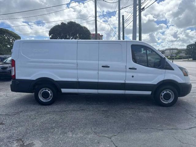 2019 Ford Transit w/60/40 Side Door w/LWB