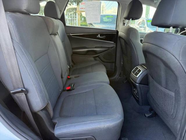 2020 Kia Sorento 3.3L LX
