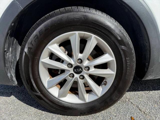 2020 Kia Sorento 3.3L LX