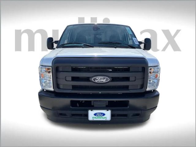 2026 Ford E-350 Cutaway E-Series Cutaway