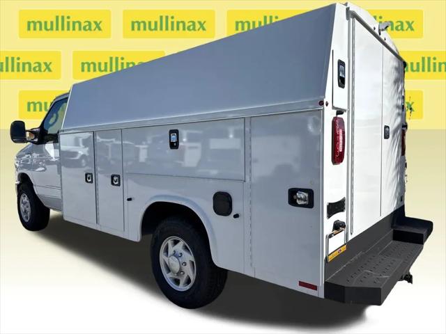 2026 Ford E-350 Cutaway E-Series Cutaway