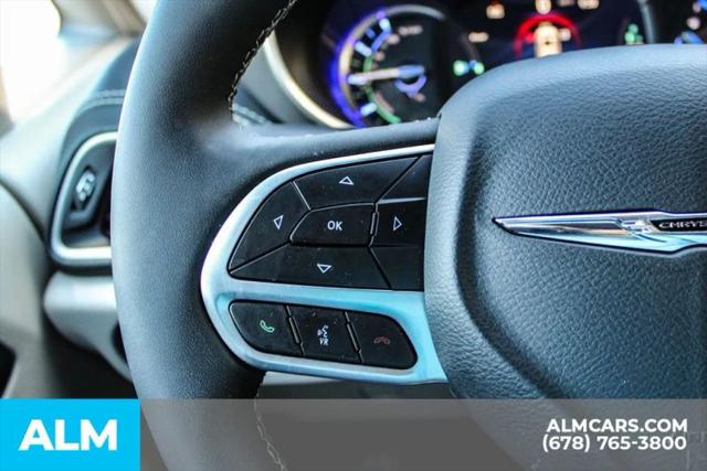 2024 Chrysler Pacifica Hybrid Select