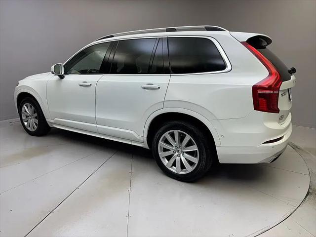 2019 Volvo XC90 T6 Momentum