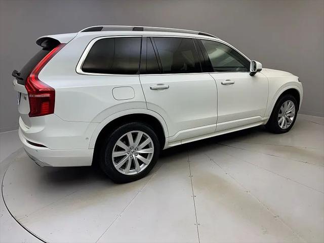 2019 Volvo XC90 T6 Momentum