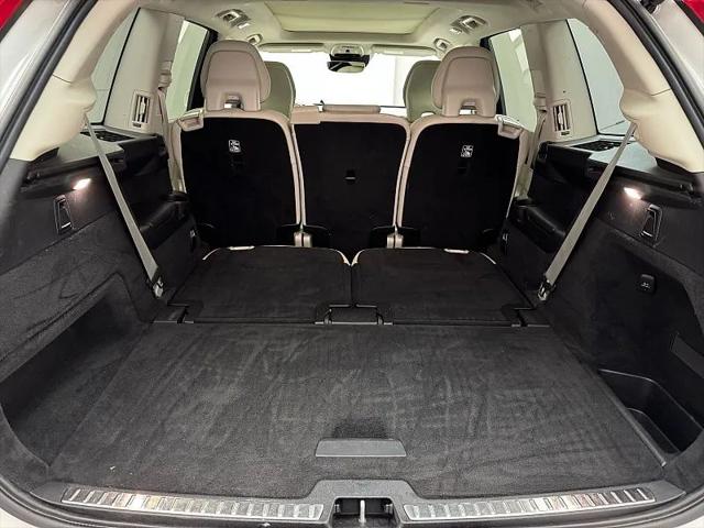 2019 Volvo XC90 T6 Momentum