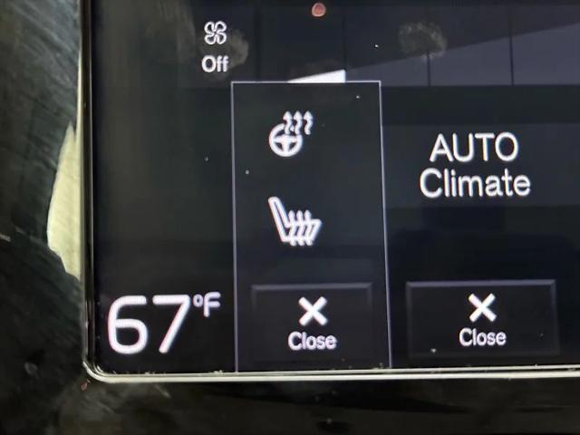 2019 Volvo XC90 T6 Momentum