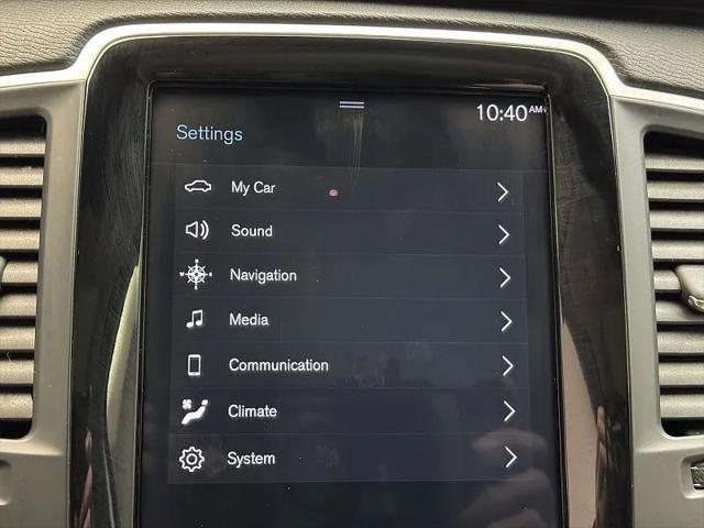 2019 Volvo XC90 T6 Momentum