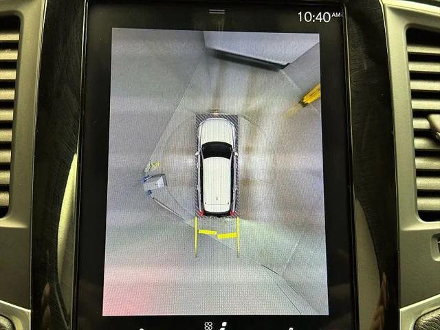 2019 Volvo XC90 T6 Momentum