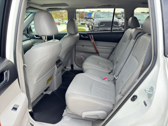 2010 Toyota Highlander Limited V6