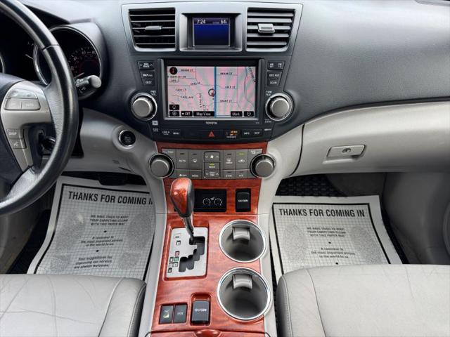 2010 Toyota Highlander Limited V6