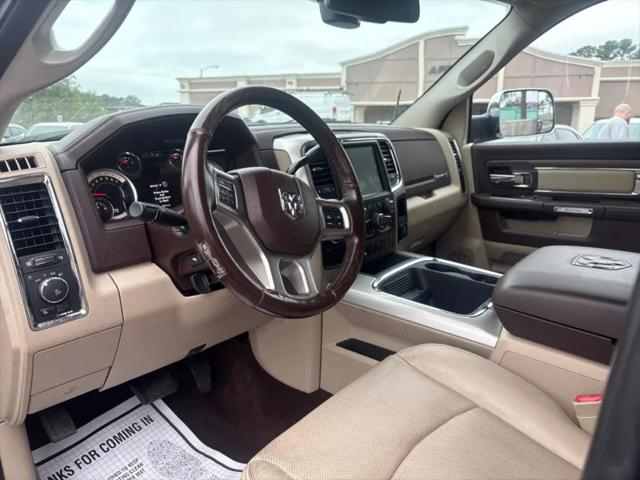 2017 Ram 3500 Laramie Crew Cab 4x4 6'4" Box
