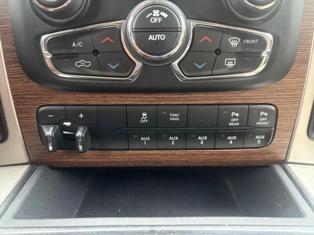 2017 Ram 3500 Laramie Crew Cab 4x4 6'4" Box