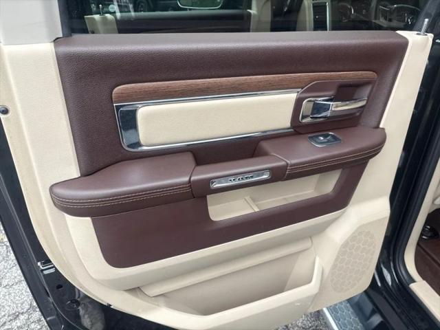 2017 Ram 3500 Laramie Crew Cab 4x4 6'4" Box