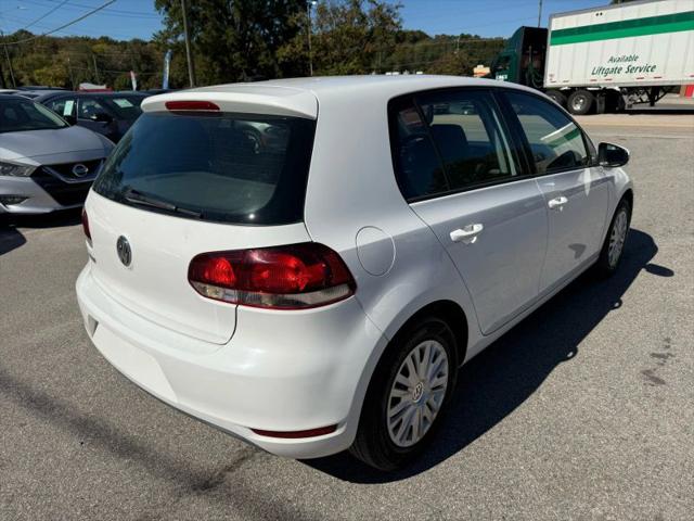 2013 Volkswagen Golf 2.5L 4-Door