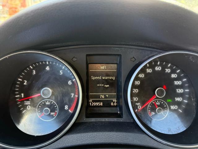 2013 Volkswagen Golf 2.5L 4-Door