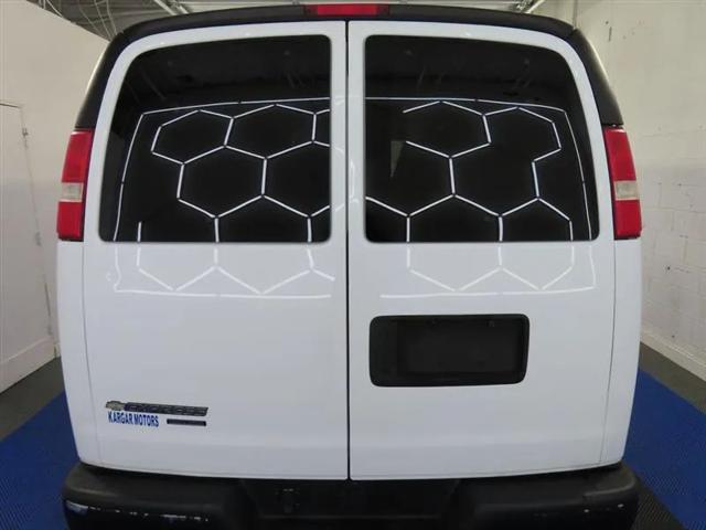 2016 Chevrolet Express LT