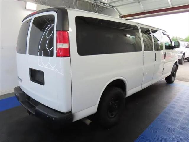 2016 Chevrolet Express LT