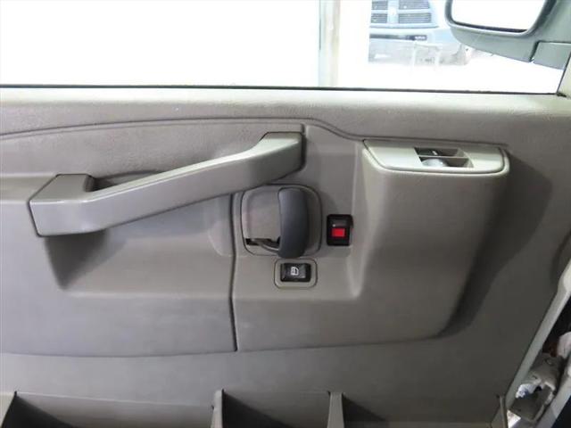 2016 Chevrolet Express LT