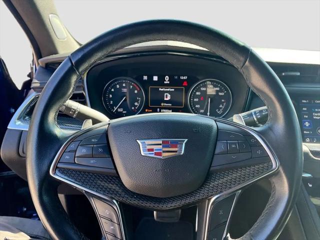 2023 Cadillac XT5 AWD Sport