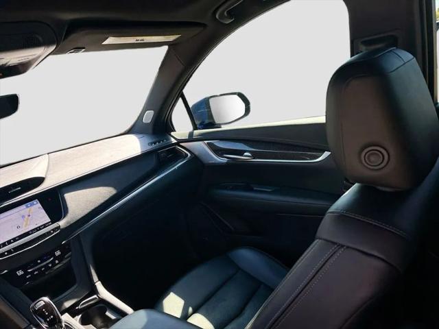 2023 Cadillac XT5 AWD Sport