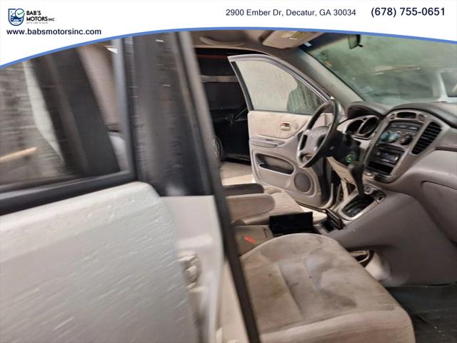 2002 Toyota Highlander Base
