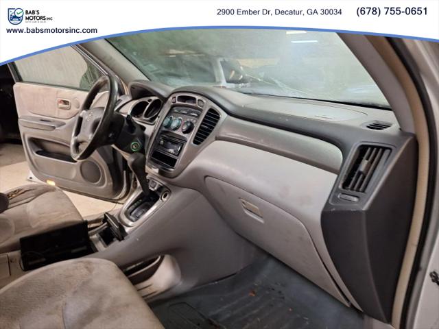 2002 Toyota Highlander Base
