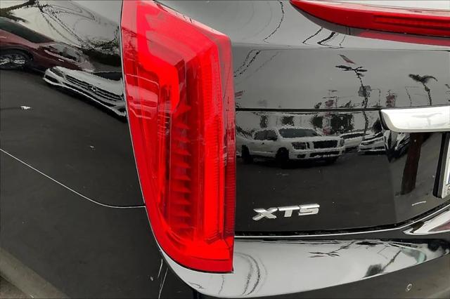 2013 Cadillac XTS Platinum