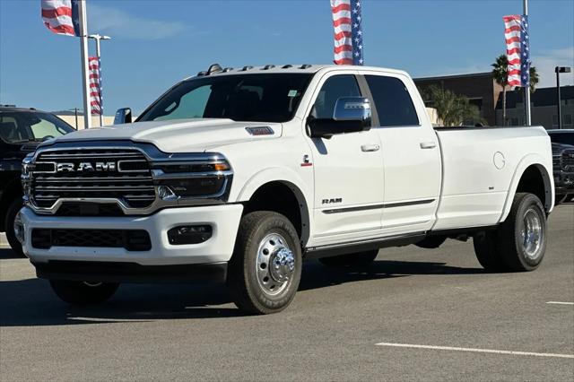 2026 Ram 3500 Limited Crew Cab 4x4 8' Box