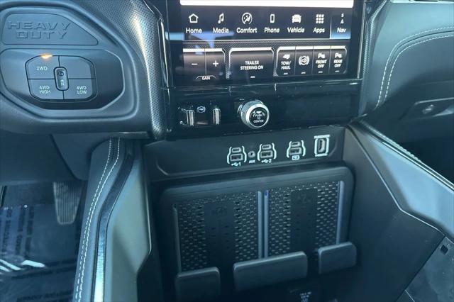 2026 Ram 3500 Limited Crew Cab 4x4 8' Box