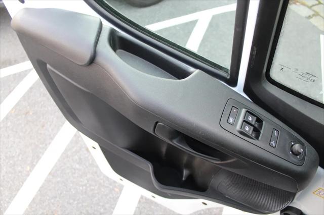 2025 Ram ProMaster 2500 Cargo Van Tradesman Low Roof 136" WB w/Pass Seat