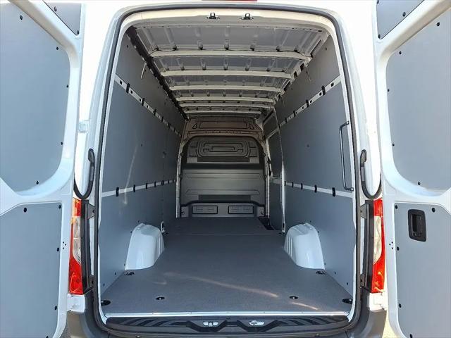 2026 Mercedes-Benz Sprinter 2500 High Roof 4-Cyl Diesel HO