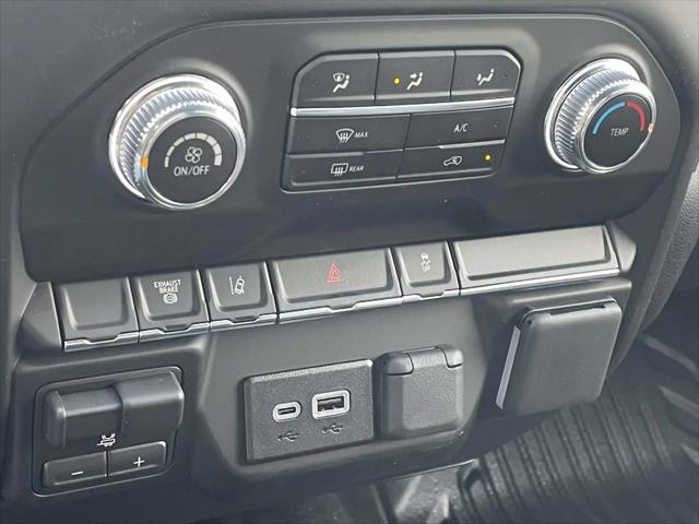 2026 GMC Sierra 3500HD Pro