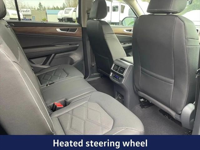 2026 Volkswagen Atlas SE with Technology