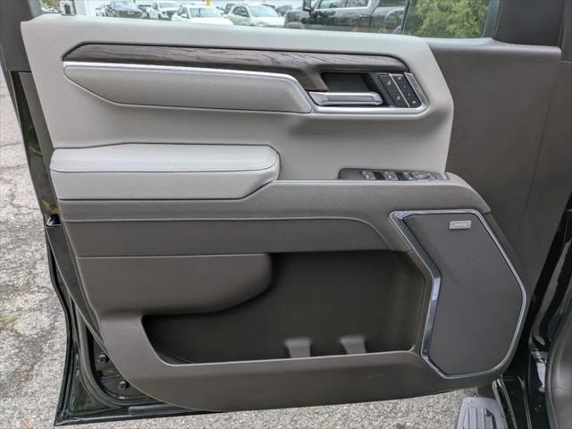 2026 GMC Sierra 1500 Crew Cab, Short Bed, SLT, 4WD