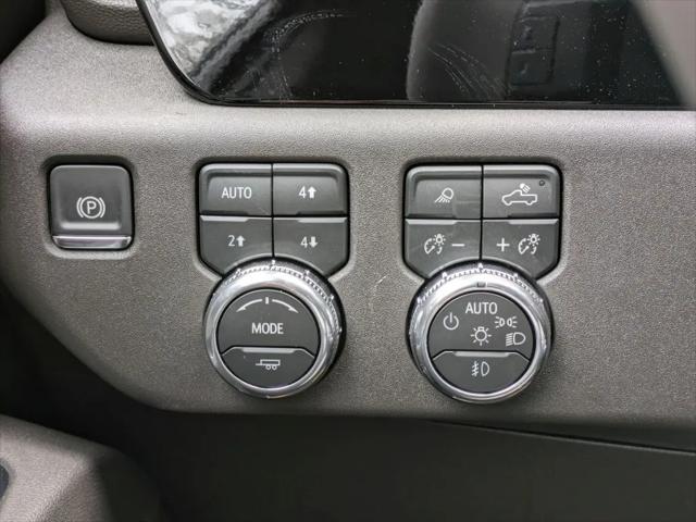 2026 GMC Sierra 1500 Crew Cab, Short Bed, SLT, 4WD
