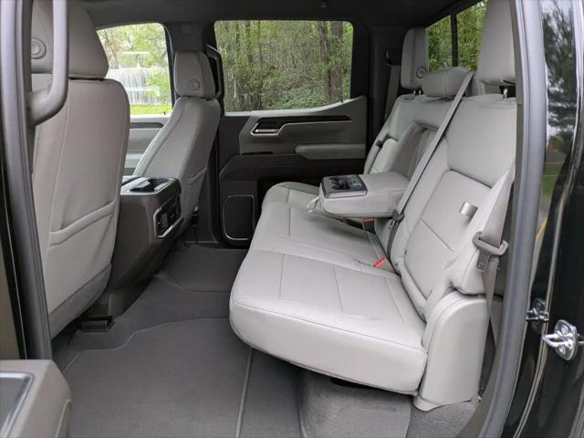 2026 GMC Sierra 1500 Crew Cab, Short Bed, SLT, 4WD