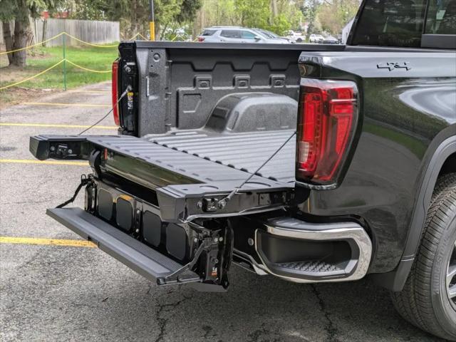 2026 GMC Sierra 1500 Crew Cab, Short Bed, SLT, 4WD