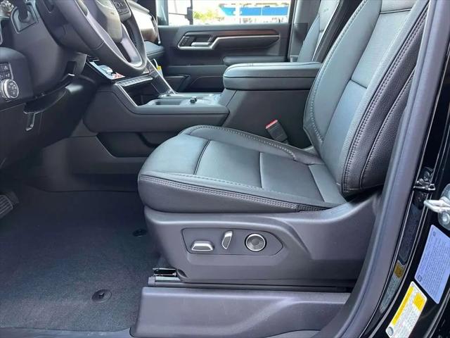 2026 GMC Sierra 2500HD Crew Cab, Standard Bed, Denali, 4WD