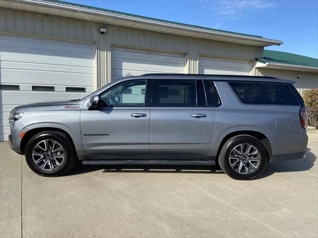 2022 Chevrolet Suburban 4WD Z71