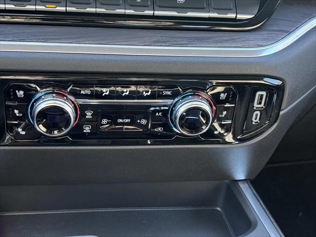2026 GMC Sierra 1500 Crew Cab, Short Bed, SLT, 4WD