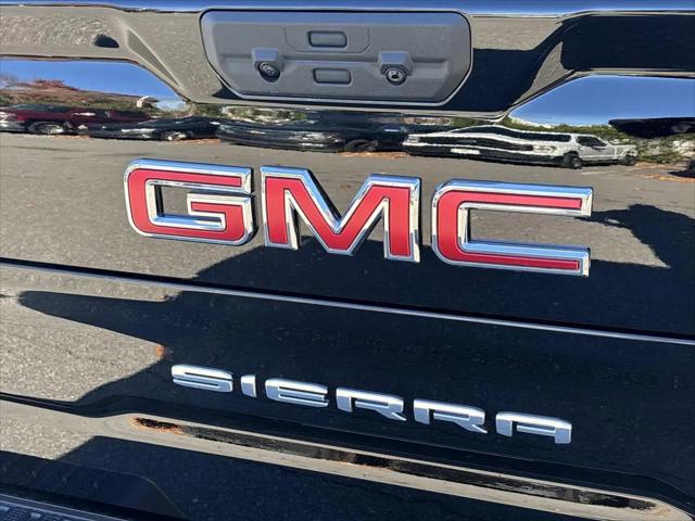 2026 GMC Sierra 1500 Crew Cab, Short Bed, SLT, 4WD