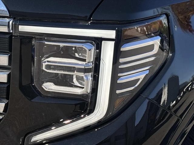 2026 GMC Sierra 1500 Crew Cab, Short Bed, SLT, 4WD