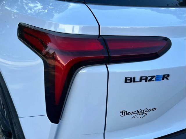 2026 Chevrolet V Blazer RS FWD