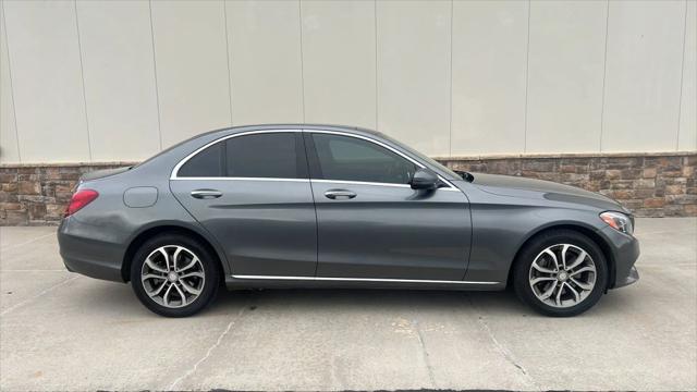 2017 Mercedes-Benz C-CLASS C 300 C 300 4MATIC Sedan 4D