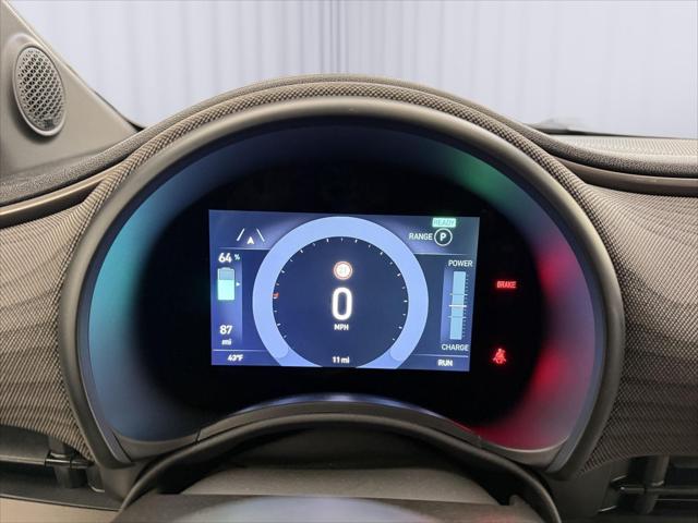 2025 Fiat 500e Giorgio Armani FWD