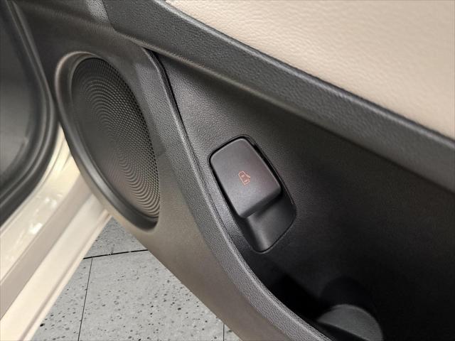 2025 Fiat 500e Giorgio Armani FWD