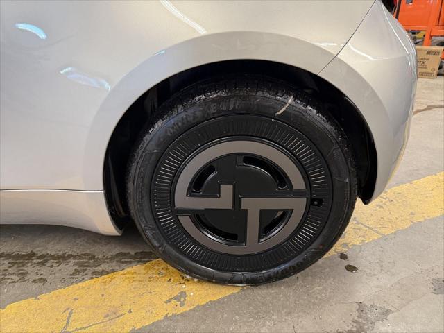 2025 Fiat 500e Giorgio Armani FWD