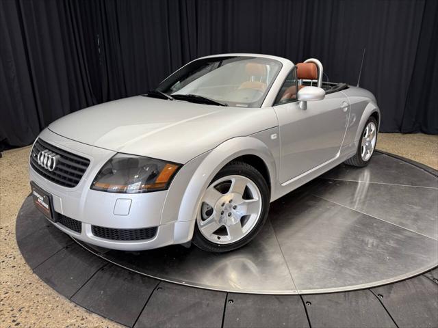 2001 Audi TT 225hp quattro AWD 2dr Roadster